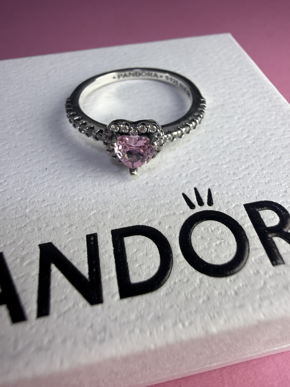 ANILLO CORAZON ROSA — foto real