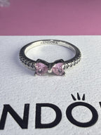 anillo moño rosa — foto real