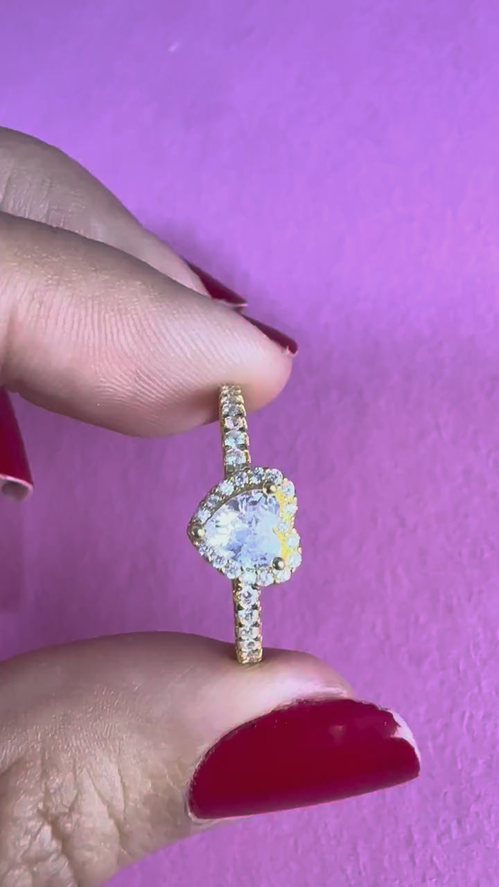ANILLO BAÑO DORADO CORAZON BLANCO — video real